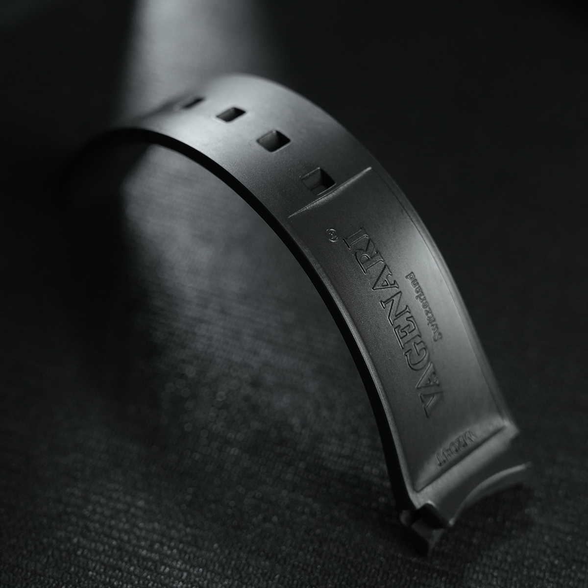 维瑞亚橡胶表带适用于劳力士探险家II 老款16570 40mm
