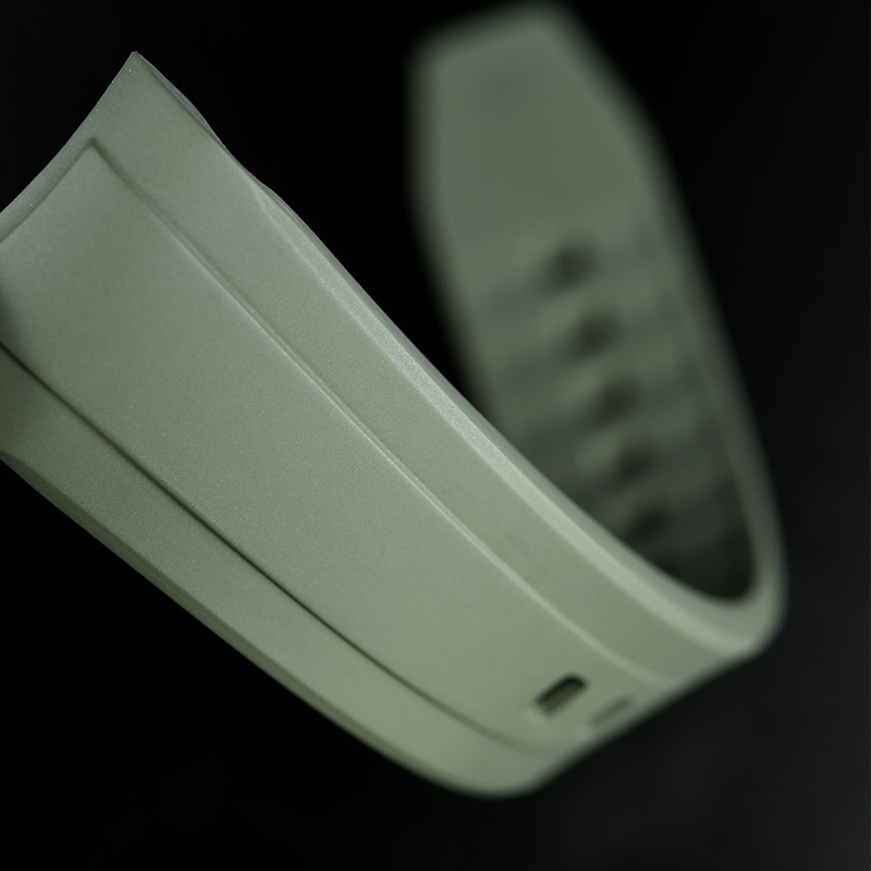 Vagenari维瑞亚橡胶表带适用于帝舵碧湾银壳39mm M79010